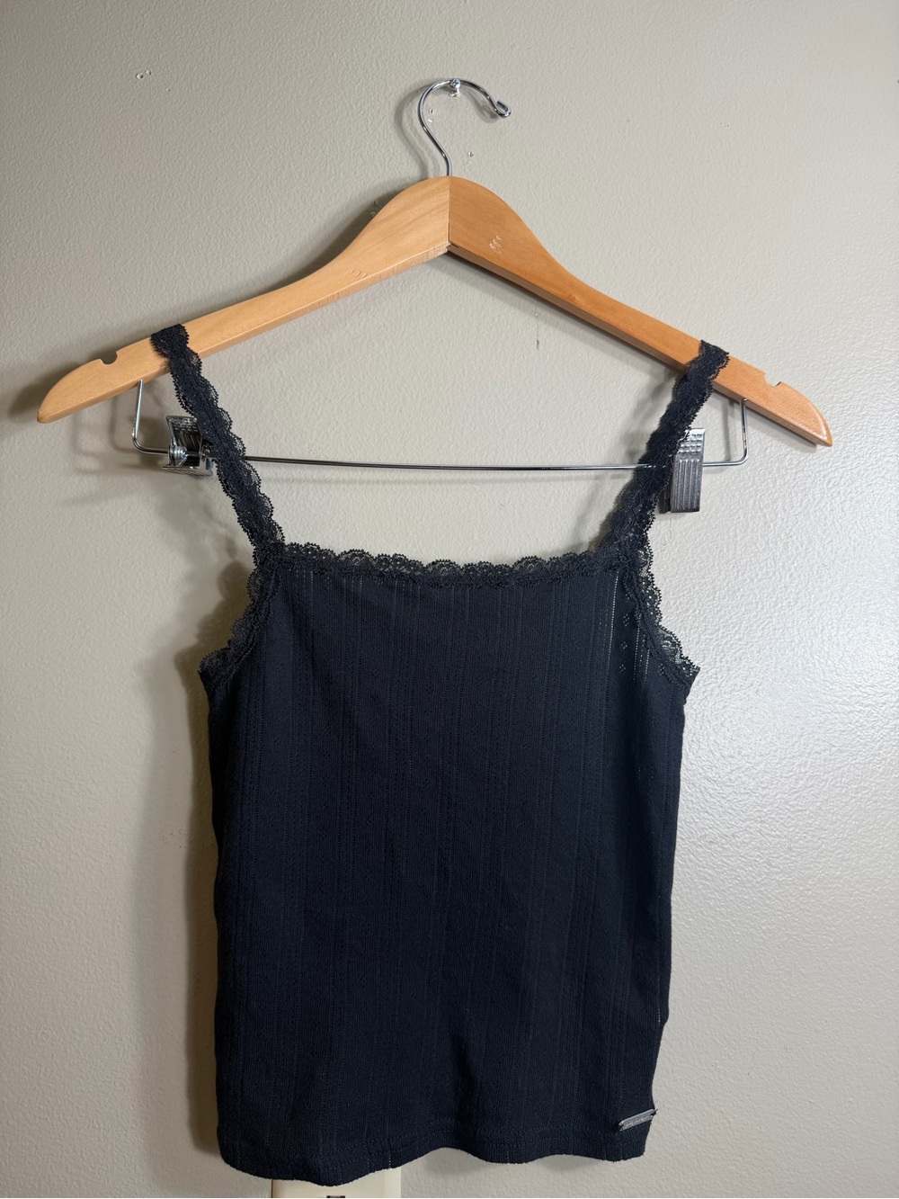 Gilly Hicks by Hollister Lace Trim Ribbed Sleep Cami XS Black Y2K